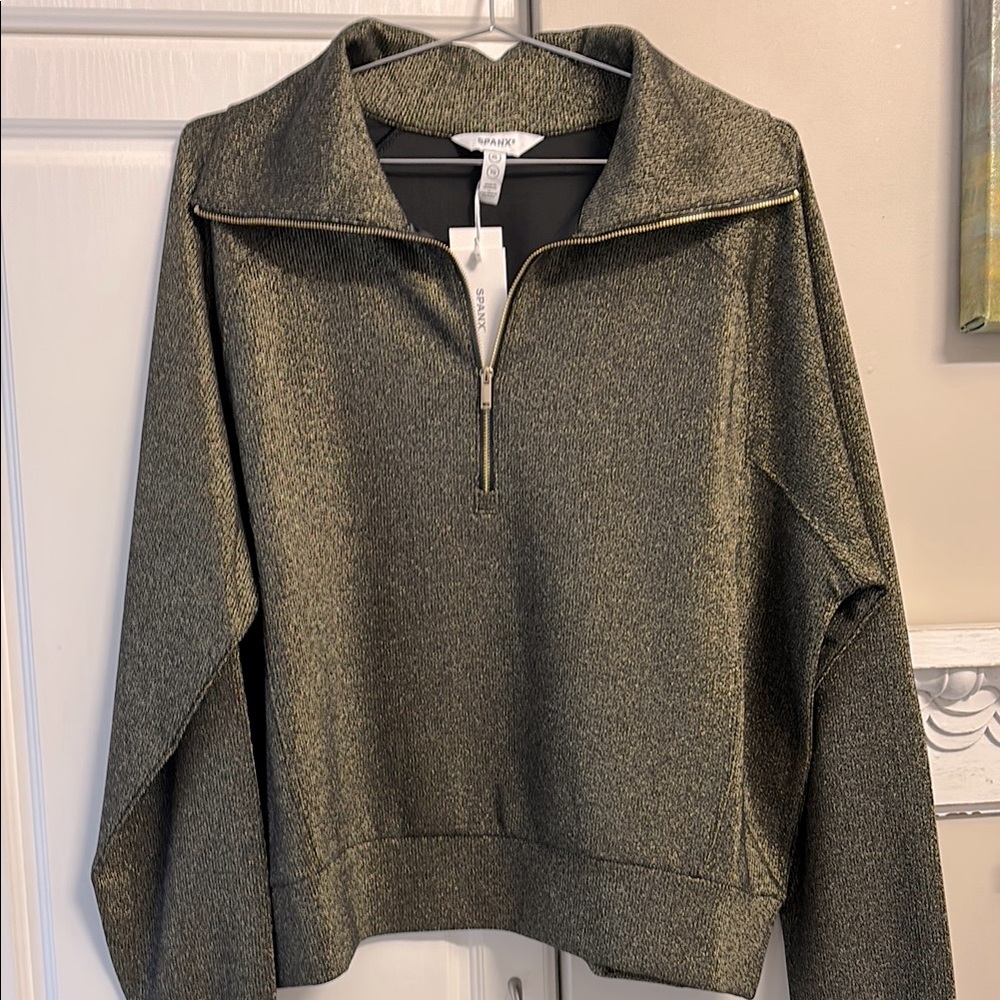 SPANX Air Essentials 
Metallic Gold Quarter-Zip Sweatshirt & 
Matching Pants